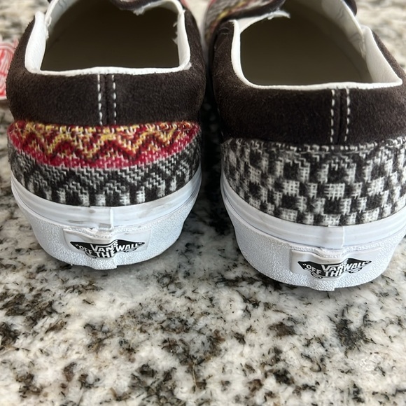 Vans Shoe Classic Slip On Brown Sweater Knit Fair Isle Woven Winter Fall - Picture 2 of 6